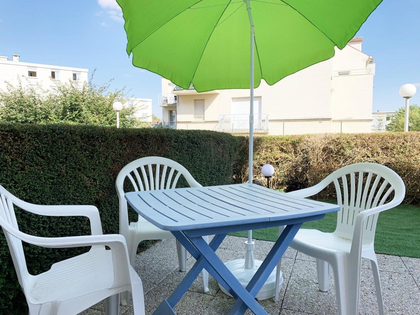 Le Matisse Apartamento Mainvilliers  Exterior foto